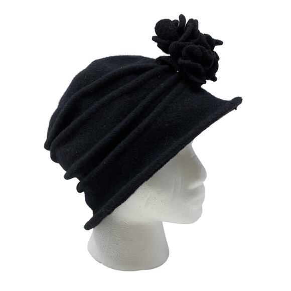 Scala Wool Felt Cloche Ribbed Hat 3D Flower Design Black One Size - Picture 1 of 6